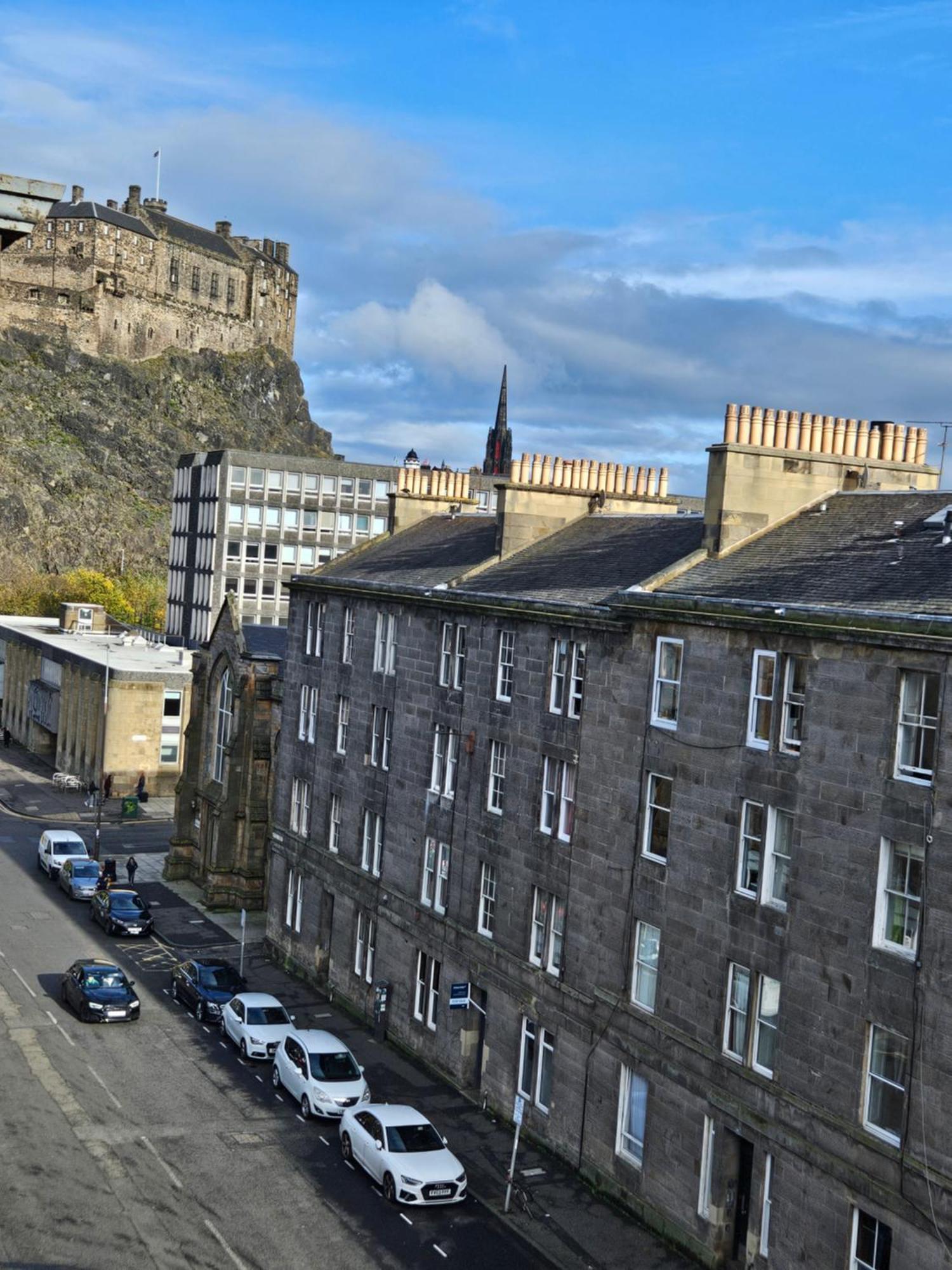 Appartamento No15 Castle View Edimburgo Esterno foto